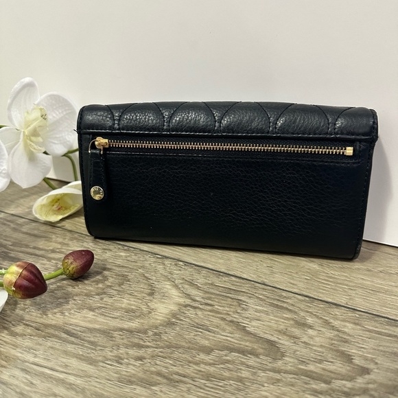 🌷Vera Bradley Black Quilted Women's Wallet🌷 - Picture 4 of 16
